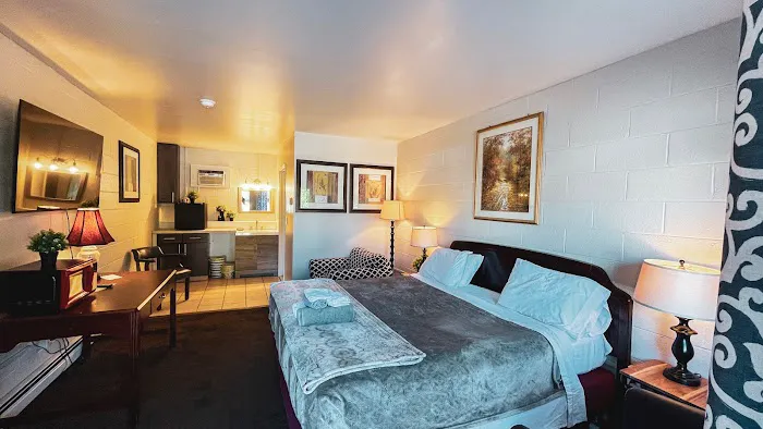 Rolling Hills Motel Picture 9