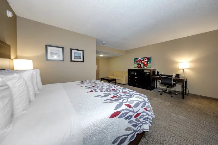 Red Roof Inn & Suites Newburgh – Stewart Airport/ West Point Picture 10