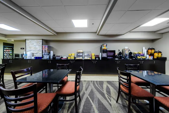 Red Roof Inn & Suites Newburgh – Stewart Airport/ West Point Picture 7