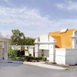 Howard Johnson by Wyndham Newburgh/West Point