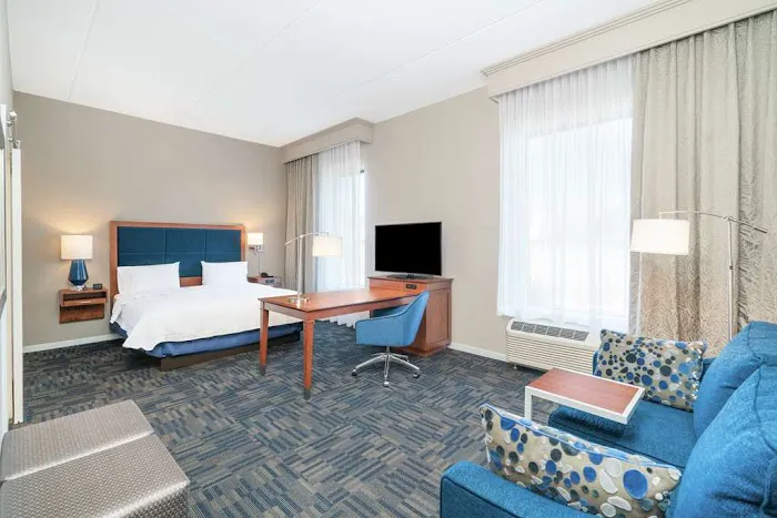 Hampton Inn & Suites Newburgh Stewart Airport Picture 9