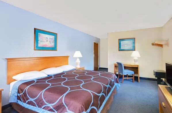 Super 8 by Wyndham Newburgh/West Point Near Stewart Airport Picture 10