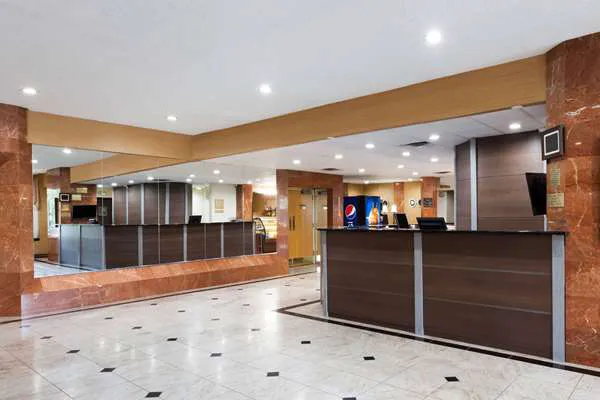 Ramada by Wyndham Newburgh/West Point Picture 2