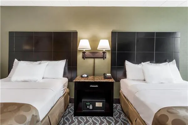 Ramada by Wyndham Newburgh/West Point Picture 5