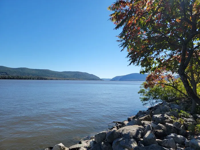 City of Newburgh Waterfront Trail Picture 9