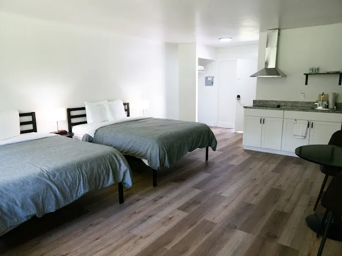 Lagrange Inn & Extended Stay Picture 2