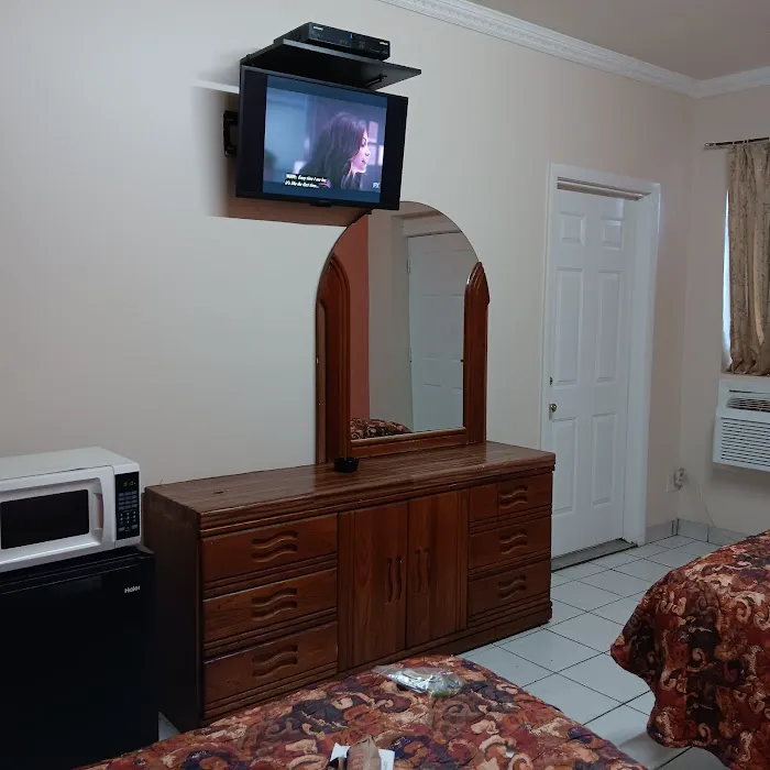 New Stratford Motor Inn Picture 5