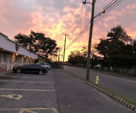 New Stratford Motor Inn