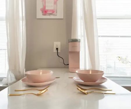 Luxurious Pretty In Pink Suite - Couples Suite
