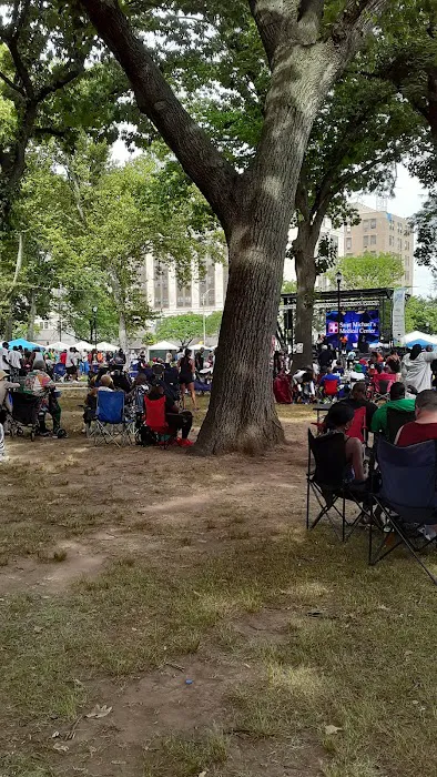 Lincoln Park Picture 10