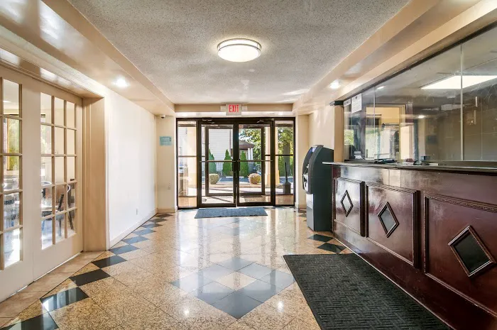 Red Carpet Inn - Newark Irvington Picture 3