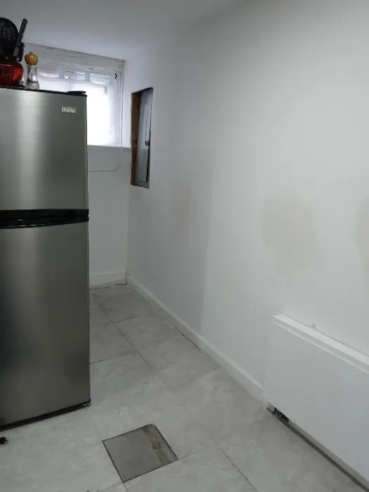 Cozy 1 bedroom basement apartment 40 min drive to NYC Picture 5