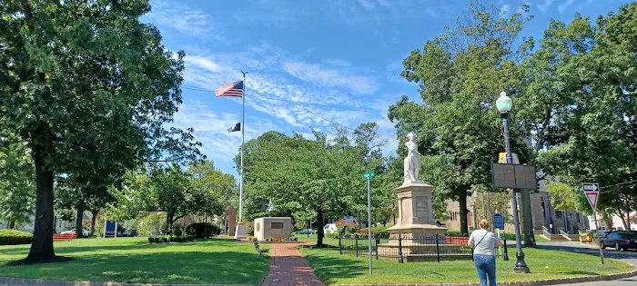 Bayview Park Picture 1