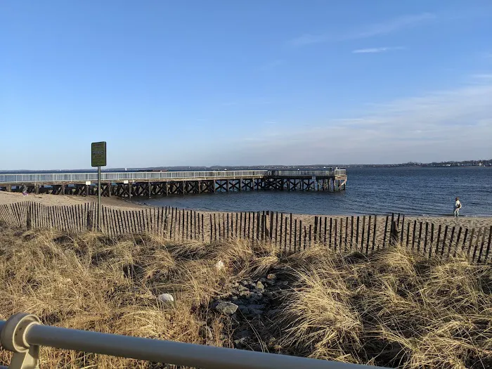 Waterfront Walkway Picture 8