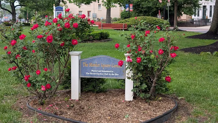 Market Square Garden Picture 4