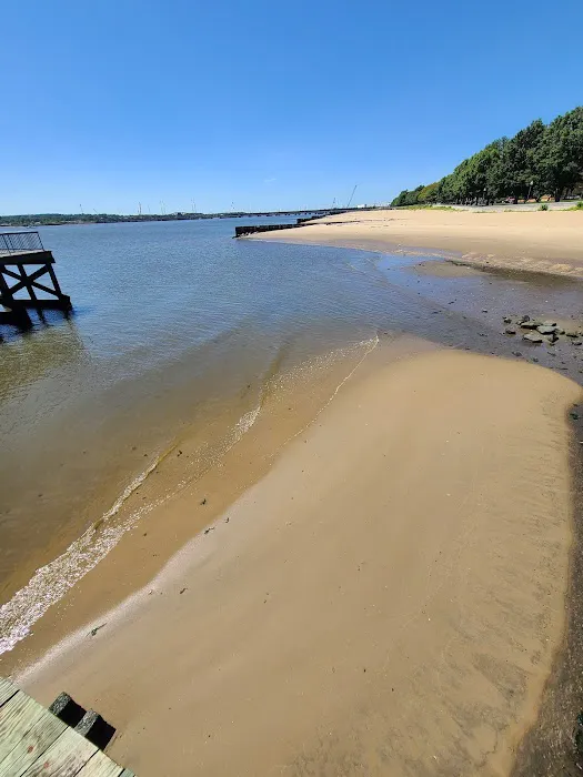 Caledonia/Roessler Park Picture 6