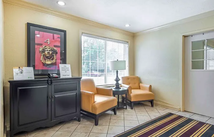 Extended Stay America - Newark - Woodbridge Picture 9