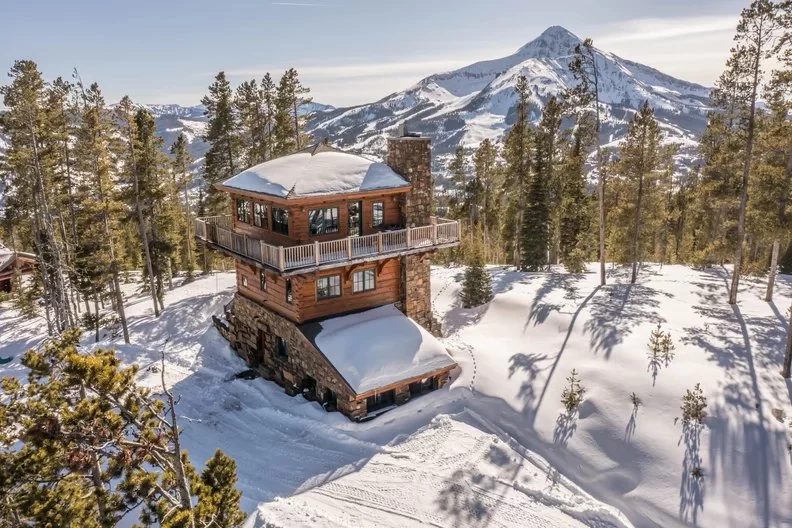 Best Adventure Travel Destinations in Montana for 2025